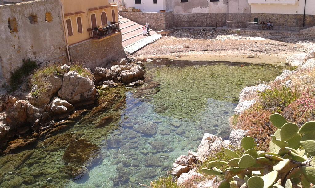 Bed and Breakfast La Caletta Santa Flavia Exterior foto